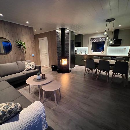 Olderfjord Lodge Russenes Екстериор снимка