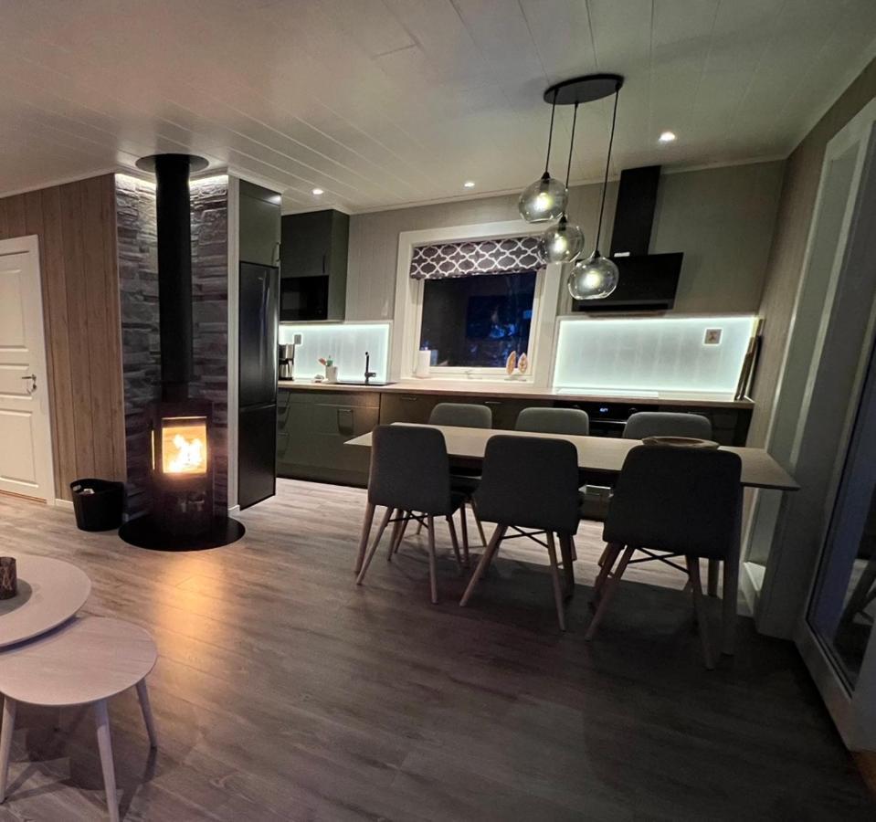 Olderfjord Lodge Russenes Екстериор снимка