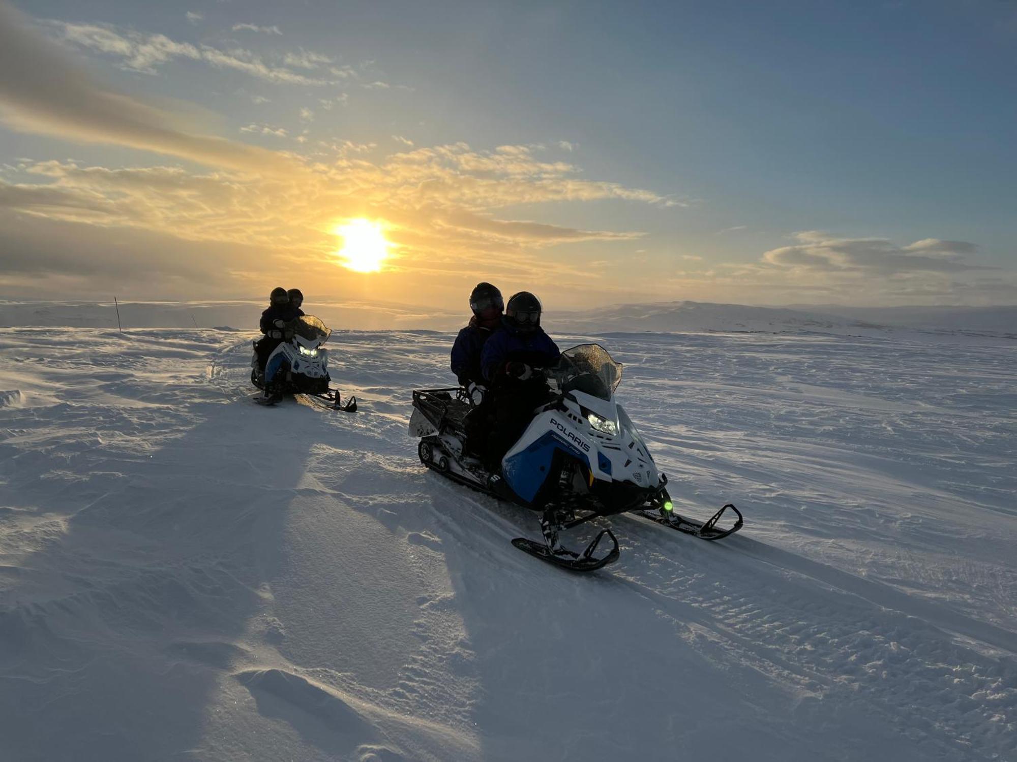 Olderfjord Lodge Russenes Екстериор снимка